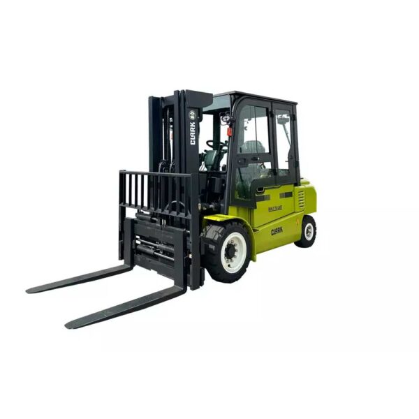 Clark Electric Four-wheel Forklift GEX40-50 - Image 2