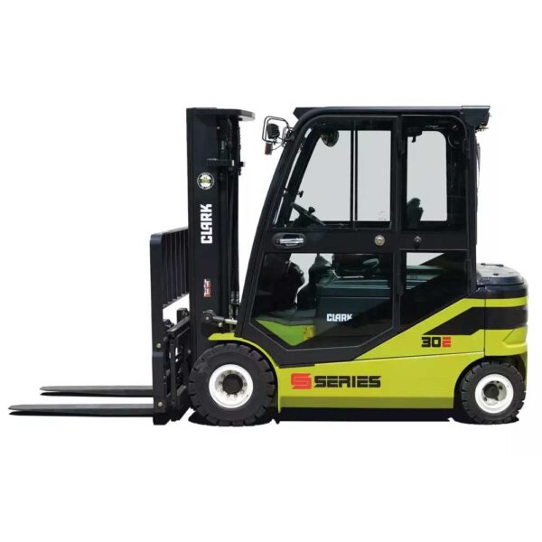 Clark Electric Four-wheel Forklift SE25-35 - Image 2